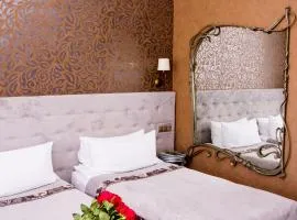 Boutique Spa Casino Hotel Lybid Plaza