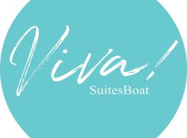 Viva Suitesboat，位于玛里纳蒂蒙内罗的船屋
