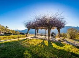 Fairy Tale 13-acre Sunset Villa at Windy Gap Valley near Yosemite