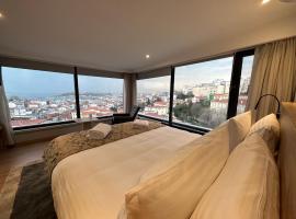 Louis Rooms，位于伊斯坦布尔阿斯马利梅西特街附近的酒店