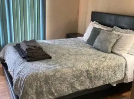 Irises House - private room in home