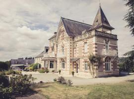 拉波纳迪里住宿加早餐旅馆，位于Châtillon-sur-Indre的家庭/亲子酒店