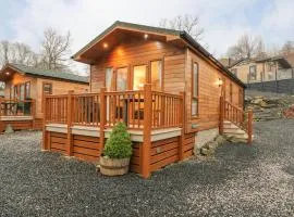 8 Woodlands