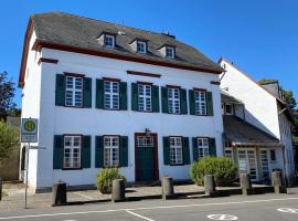 Haus St.Benedikt，位于Kall的酒店