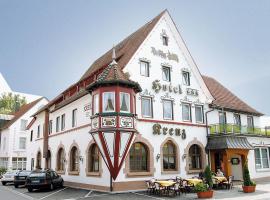 Hotel Kreuz Gästehaus und Lauchertbar mit Terrasse，位于加默廷根的酒店
