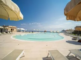 Le Castella Resort & Beach