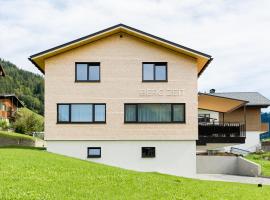 BergZeit Schoppernau，位于施科佩尔瑙的酒店