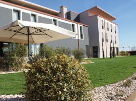 科尔特夸德里酒店，位于洛尼戈的酒店