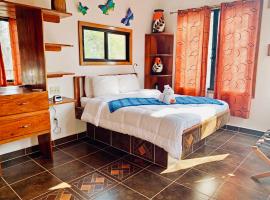 Mariposa Jungle Lodge，位于圣伊格纳西奥的酒店