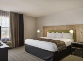 格林豪泰凤凰城天港机场套房酒店，位于凤凰城的酒店