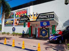 Princess Hotel and Casino Free Zone，位于科罗萨尔的酒店