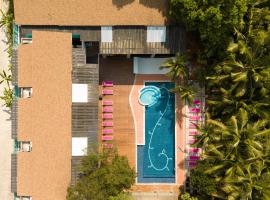 Nomads Ao Nang Party Hostel 18-35 Years Old Only，位于奥南海滩的青旅