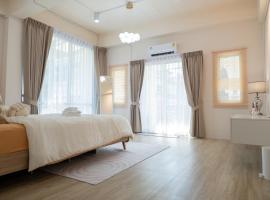 2BR minimal mu-ji style 130SQM ~，位于Makkasan的公寓