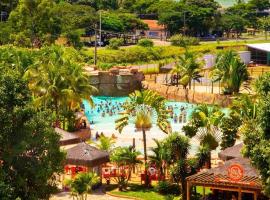 Barretos Thermas Resort，位于巴雷图斯巴雷图斯机场 - BAT附近的酒店