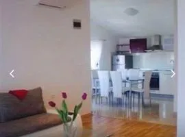 Apartmani Roko&Lovre Paklenica