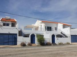 Villa Sol e Mar - Vila do Maio - Ponta Preta，位于马约城的旅馆