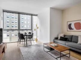 Loop 1br w roof gym lounge nr Riverwalk CHI-912