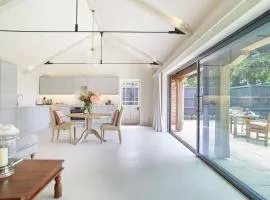 The Garden House - Luxurious bolthole near coast
