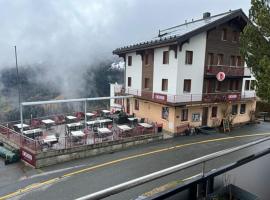艾姆斯霍恩餐厅酒店，位于Oberems的酒店