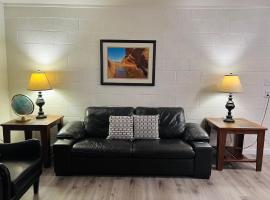 Lake Powell Motel & Apartments，位于佩吉的酒店