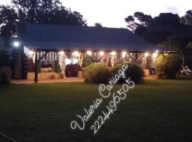 cabañas Los Pinares，位于米拉玛的酒店