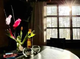 Arctic Ski-In Family Studio - Lapland Villas National Park, slopes, ski trails, just steps from local services, yet peaceful