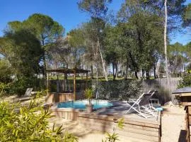 MAISON 5 Personnes EN GARRIGUE - PISCINE-SPA PRIVÉ