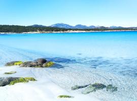 Sardegna Top Golfo Di Marinella，位于阿兰奇湾城的酒店