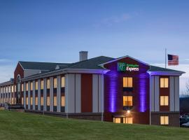 Holiday Inn Express & Suites East Greenbush Albany-Skyline by IHG，位于Rensselaer的酒店