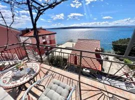 Apartments in Crikvenica 44015