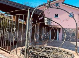 B&B Girasole，位于Torraca的酒店