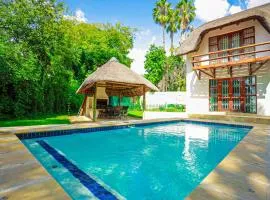 Charming Country Villa Sandton with Back Up Power & Water