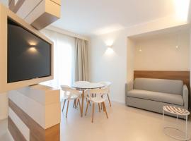 米斯特拉尔酒店，位于泰尔莫利的酒店