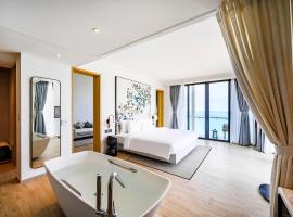 Anya Premier Hotel Quy Nhon，位于归仁的豪华酒店