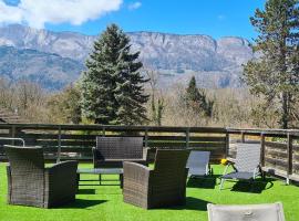 Au bout du lac d'Annecy，位于杜萨尔的酒店