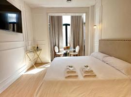 Siboni Luxury Rooms - Adults Only，位于托尔托萨的度假短租房