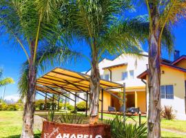 Complejo Amarelo，位于查哈里查贾里温泉浴场附近的酒店