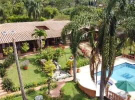 Finca hotel Villa Camila，位于科帕卡瓦纳科帕卡瓦纳科姆法玛会展中心附近的酒店