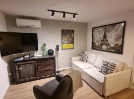 Exclusivo Penthouse en Cordon Soho con Parking y STARPLUS incluidos，位于蒙得维的亚中央公园体育场附近的酒店