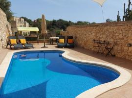 Happy and Healthy Gozo B&B HOUSE，位于维多利亚的酒店