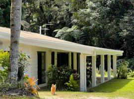 Botanica House Kuranda，位于库兰达热带雨林空中缆车附近的酒店