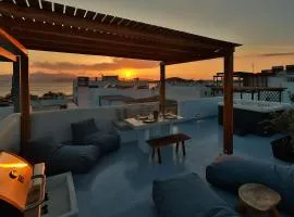 The Nine Graces - Agios Prokopios Beach Apartments -Option with terrace and jacuzzi