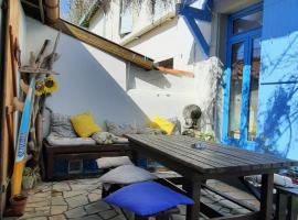 h2oholidays - auberge de jeunesse - youth hostel，位于卡布勒通的酒店