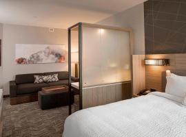 SpringHill Suites by Marriott Kalispell，位于卡利斯佩尔卡利斯比机场 - FCA附近的酒店