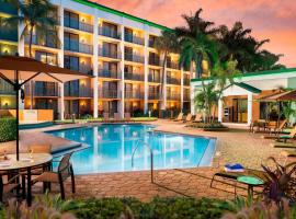 Courtyard by Marriott Fort Lauderdale East / Lauderdale-by-the-Sea，位于劳德代尔堡的万豪酒店
