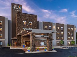 Four Points by Sheraton Charlotte - Lake Norman，位于亨特斯维尔的酒店