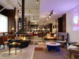 Moxy Richmond Downtown，位于里士满的酒店