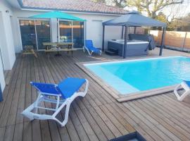 Magnifique Villa sur le Bassin d'Arcachon - JACUZZI+PISCINE - 8à10pers，位于比加诺斯的酒店