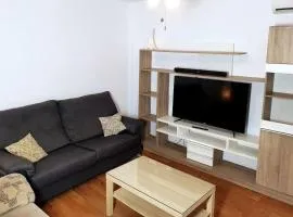 4F, Aire Acondic, 80m2, 2 dormitorios, 4 huéspedes, WIFI GRATIS