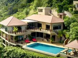 Fah Suay Villa - Incredible & Spacious 5 Bedrooms